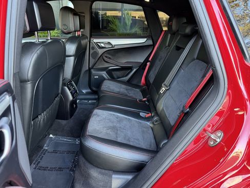 Used 2017 Porsche Macan GTS image 15