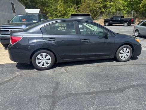 Used 2014 Subaru Impreza 2.0i image 5