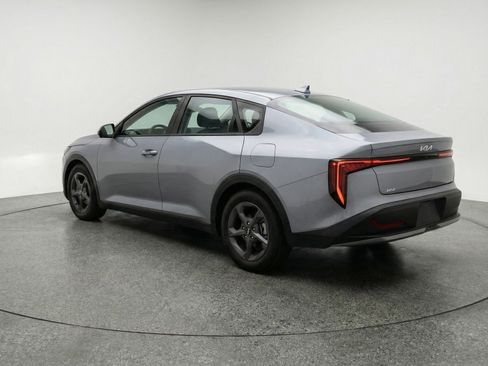 Used 2025 Kia K4 FWD image 6