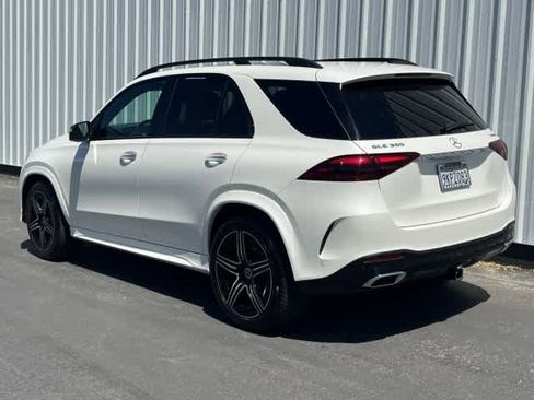 Certified 2024 Mercedes-Benz GLE 350 4MATIC image 4