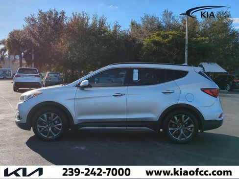 Used 2017 Hyundai Santa Fe Sport image 8