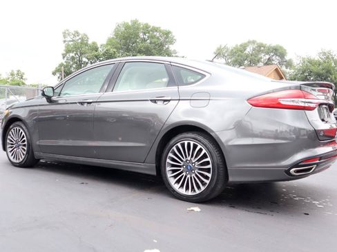 Used 2018 Ford Fusion Titanium AWD/4WD image 3