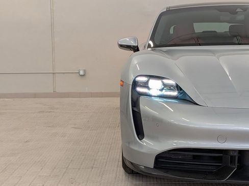 Used 2021 Porsche Taycan Turbo S image 13