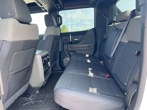 New 2025 GMC Hummer EV 2X AWD/4WD image 5