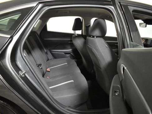 Used 2025 Hyundai Sonata SEL FWD image 30