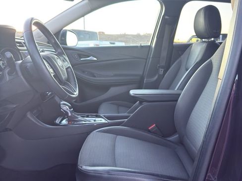 Used 2021 Buick Encore GX Select image 12