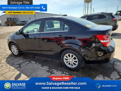 Used 2019 Chevrolet Sonic LT image 3