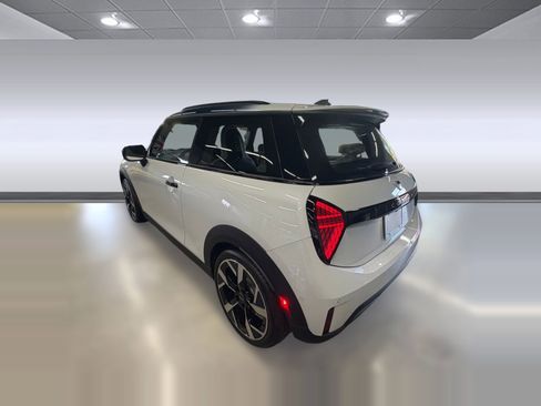 New 2026 MINI Cooper S image 3