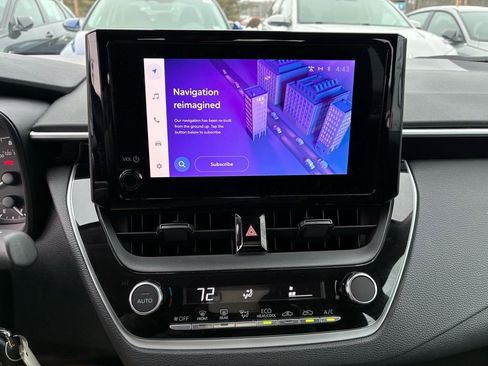 Used 2023 Toyota Corolla LE image 28