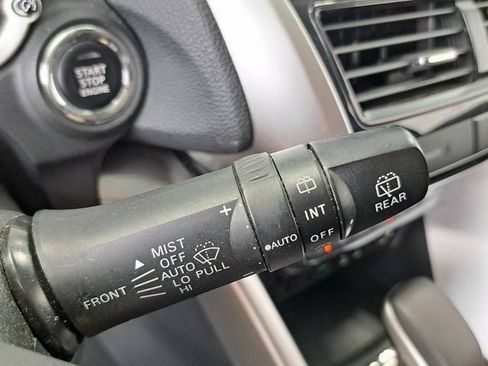Used 2024 Mitsubishi Eclipse Cross SE AWD/4WD image 11