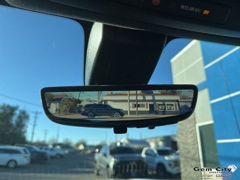 Used 2021 GMC Sierra 1500 AT4 w/ AT4 Premium Package image 26