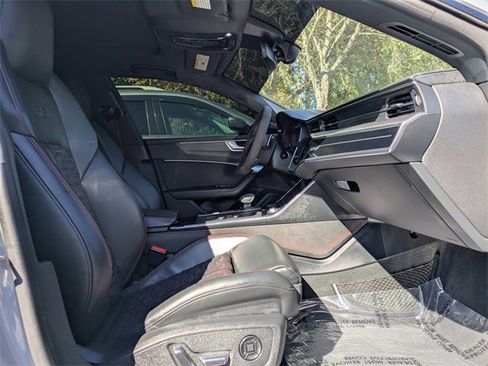 Used 2022 Audi RS 7 Sportback image 3