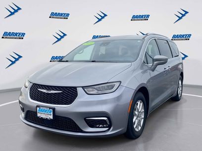 Used 2021 Chrysler Pacifica Touring-L