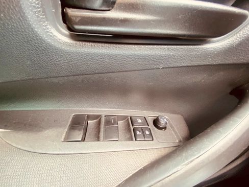Used 2024 Toyota Corolla LE FWD image 12