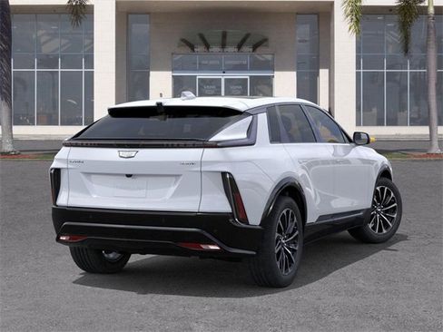 New 2026 Cadillac Lyriq Premium Sport image 4