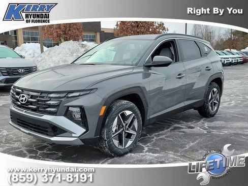 New 2026 Hyundai Tucson SEL image 2