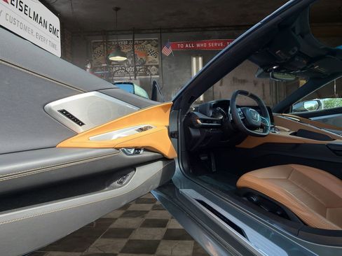 Used 2022 Chevrolet Corvette Stingray Preferred Cpe image 16