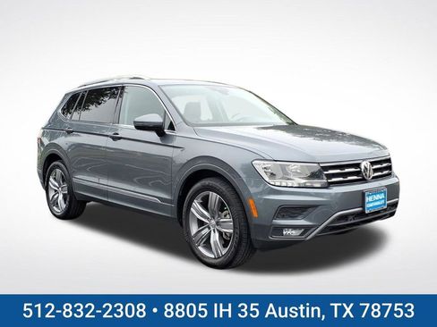 Used 2021 Volkswagen Tiguan SEL FWD image 1