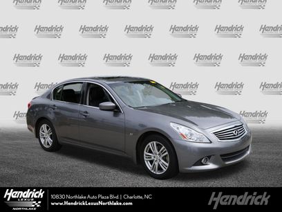 Used 2015 INFINITI Q40 w/ Moonroof Package