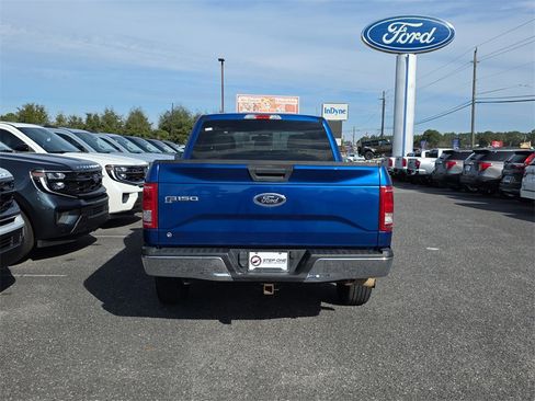 Used 2017 Ford F150 XLT image 6