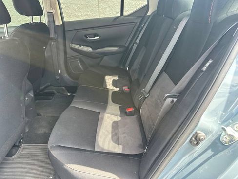 Used 2025 Nissan Sentra SR FWD image 7