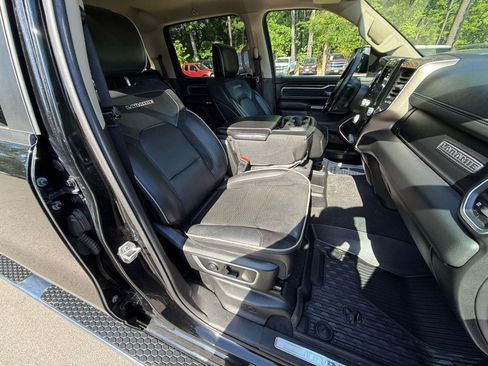 Used 2020 RAM 1500 Laramie RWD image 30