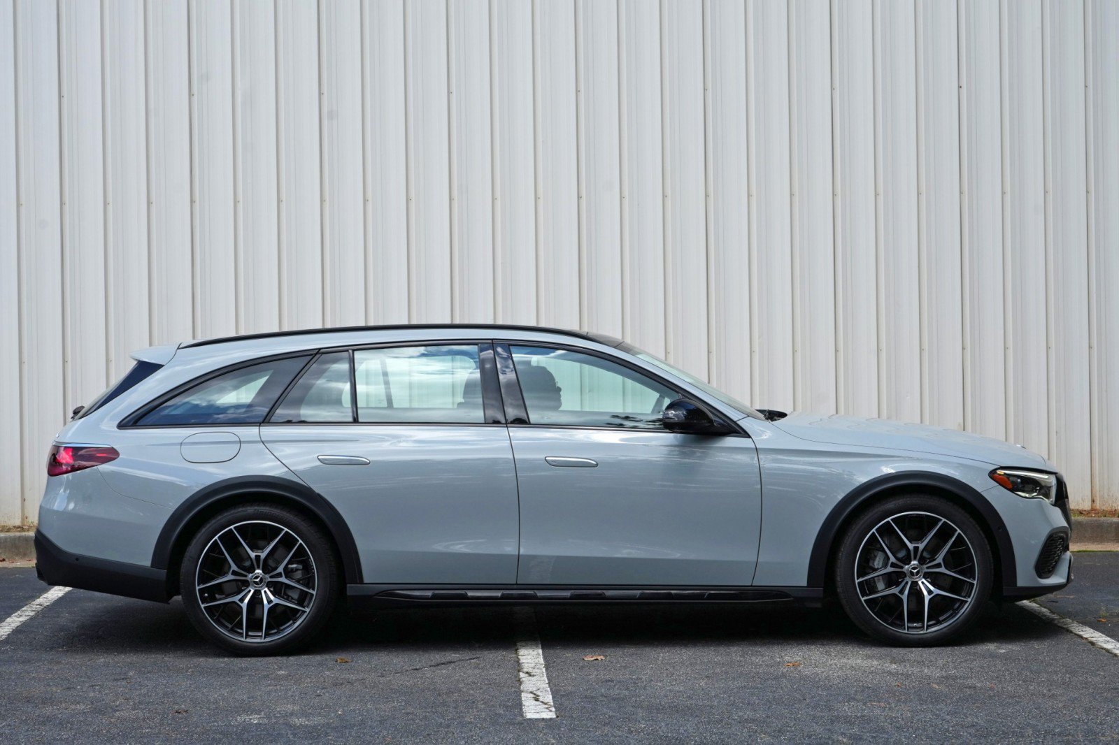 Used 2024 Mercedes-Benz E 450 4MATIC All-Terrain Wagon w/ Driver Assistance Package image 57