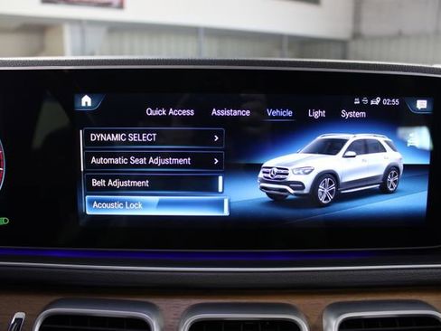 Used 2022 Mercedes-Benz GLE 350 4MATIC image 32