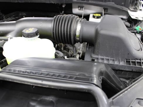 Used 2025 Ford F150 Lariat w/ Equipment Group 502A High AWD/4WD image 38