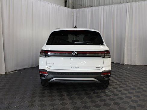 New 2025 Volkswagen Taos SEL AWD/4WD image 25