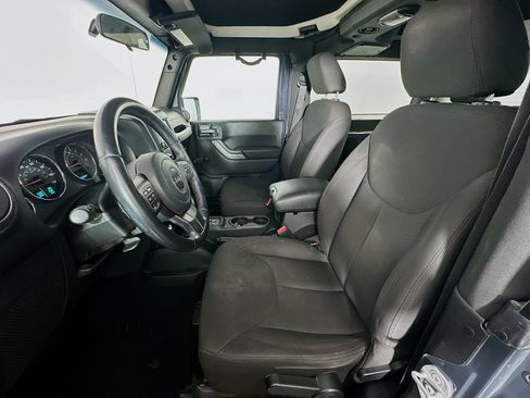 Used 2017 Jeep Wrangler Sport image 13