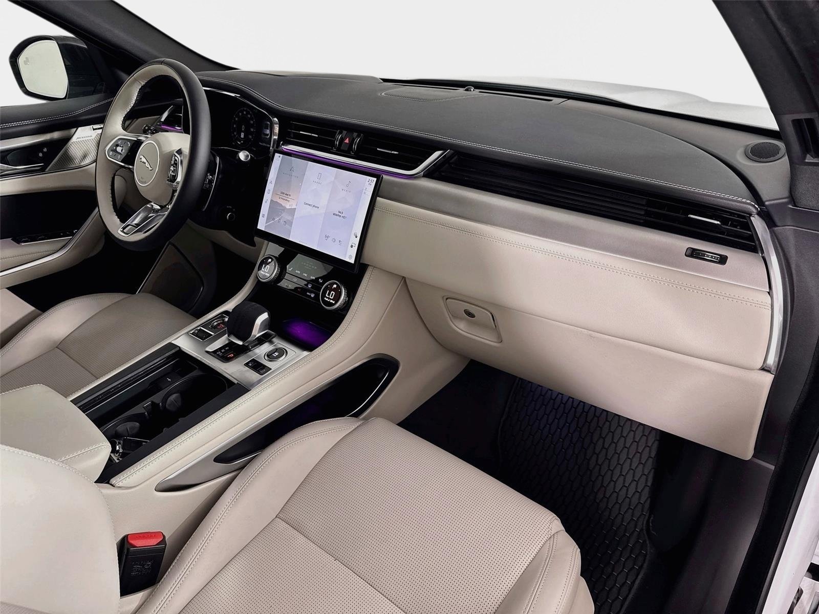 New 2026 Jaguar F-PACE R-Dynamic S AWD/4WD image 31