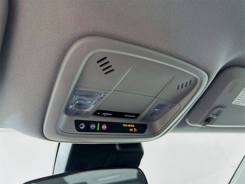 Used 2024 Chevrolet Malibu LT image 31