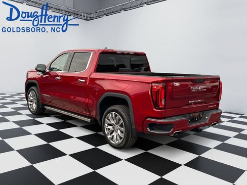 Used 2023 GMC Sierra 1500 Denali w/ Denali Reserve Package AWD/4WD image 3