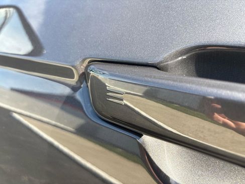 Used 2024 Jeep Grand Cherokee Limited w/ Luxury Tech Group II image 37