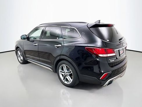 Used 2018 Hyundai Santa Fe Limited FWD image 5