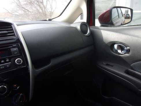 Used 2015 Nissan Versa Note SV image 12
