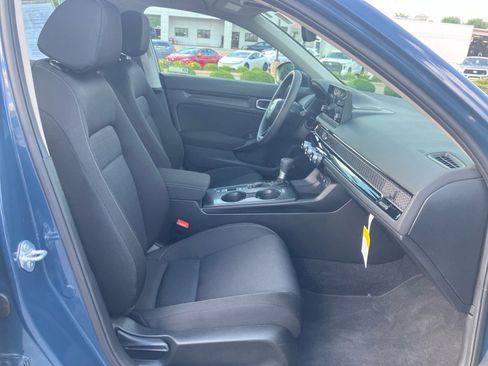 Certified 2026 Honda Civic LX image 28