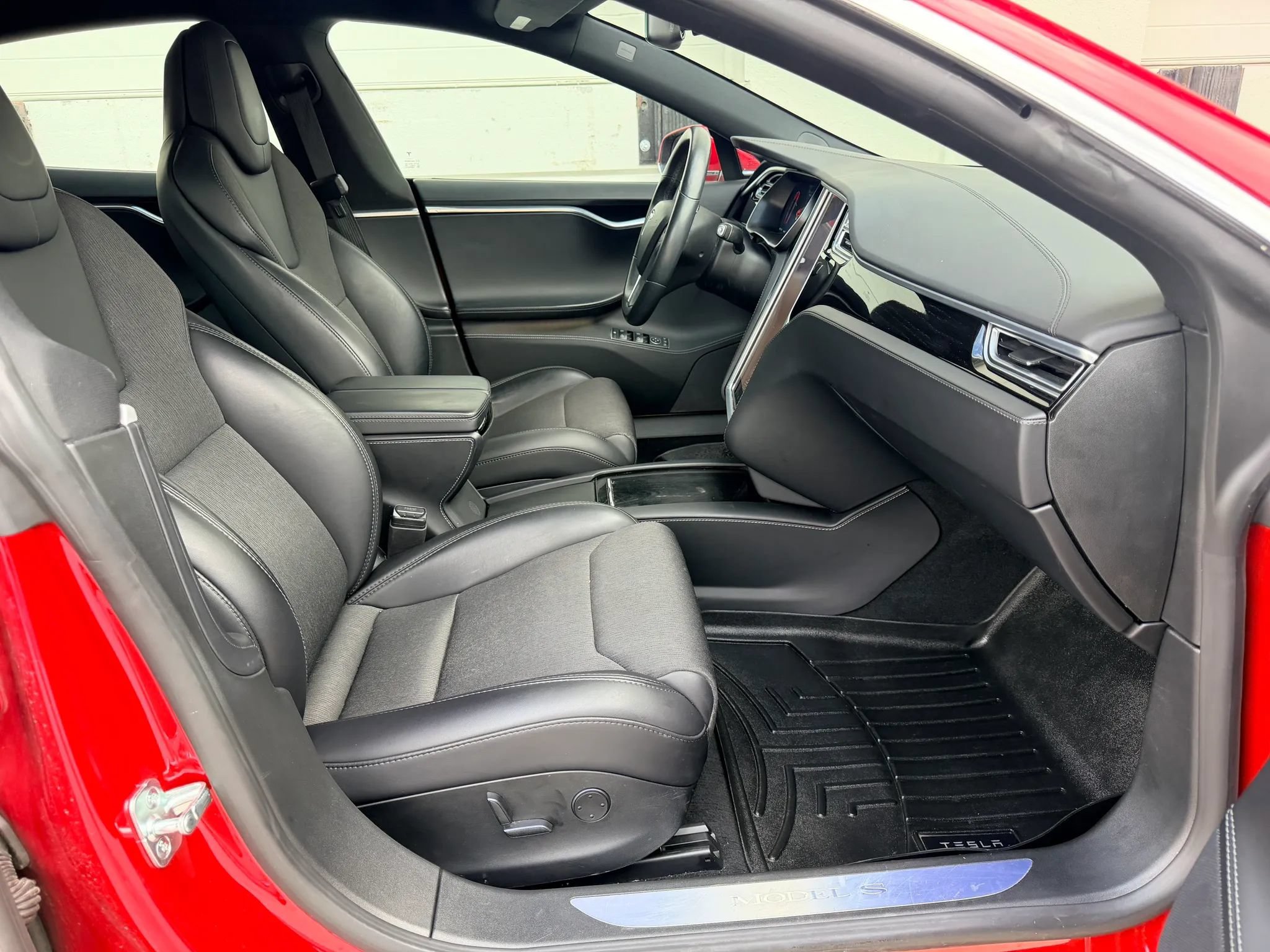 Used 2018 Tesla Model S 75D AWD/4WD image 14