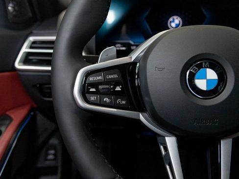 Used 2026 BMW 330i xDrive Sedan w/ M Sport Package AWD/4WD image 25