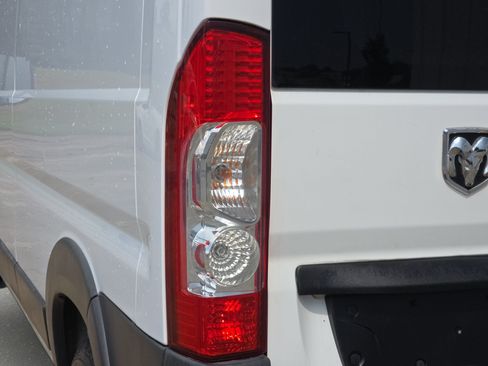 Used 2017 RAM ProMaster 2500 w/ Interior Convenience Group FWD image 28
