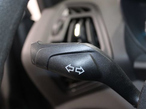 Used 2013 Ford Escape S FWD image 21