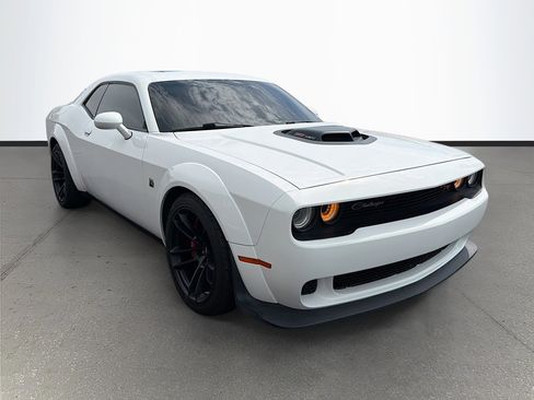 Used 2021 Dodge Challenger R/T Scat Pack image 9