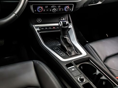 Used 2025 Audi Q3 2.0T Premium Plus w/ Premium Plus Package image 6