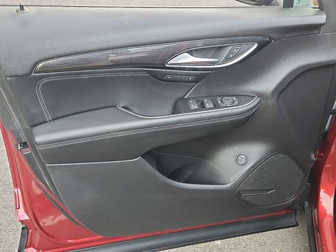 Used 2023 Buick Envision Essence w/ Sport Touring Package image 12