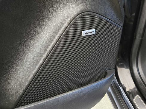 Used 2016 Chevrolet Trax LTZ w/ Midnight Edition AWD/4WD image 13