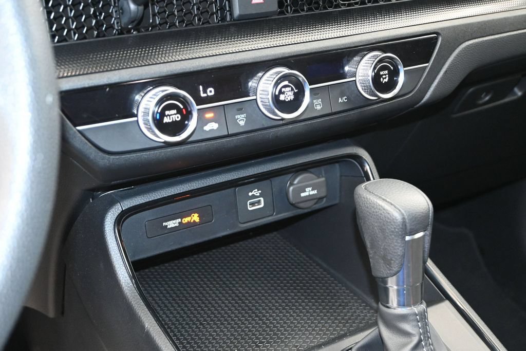 Used 2023 Honda CR-V LX image 19