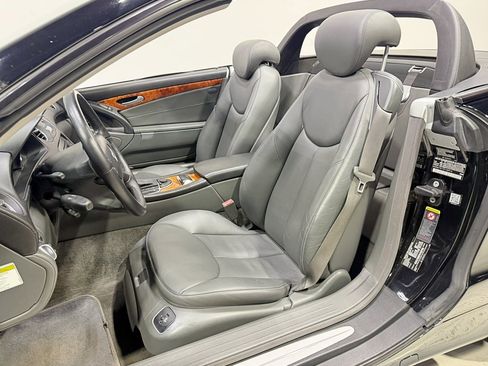 Used 2005 Mercedes-Benz SL 500 image 29