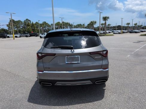 Used 2025 Acura MDX FWD w/ Technology Package image 6