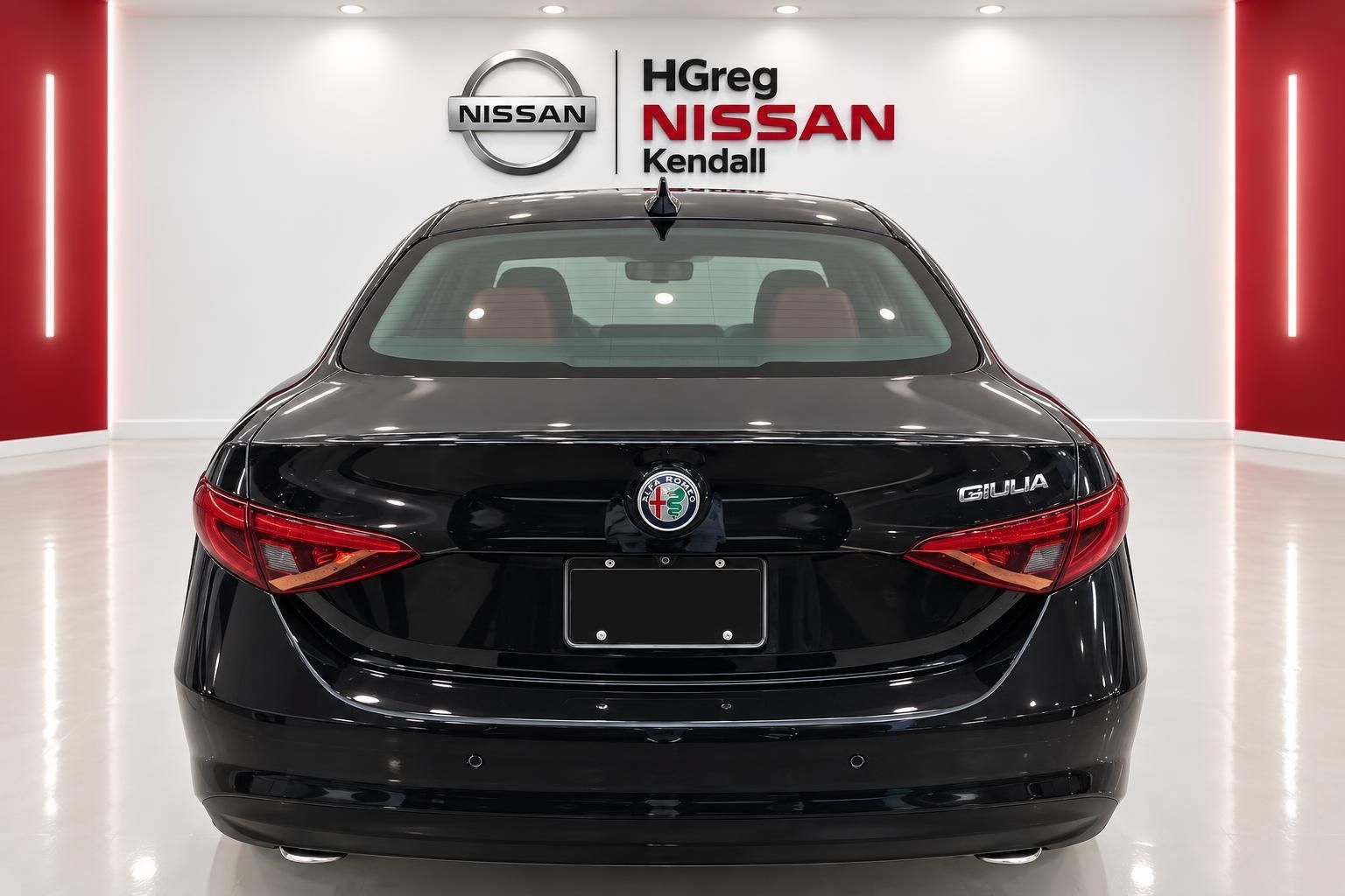 Used 2021 Alfa Romeo Giulia Ti RWD image 6